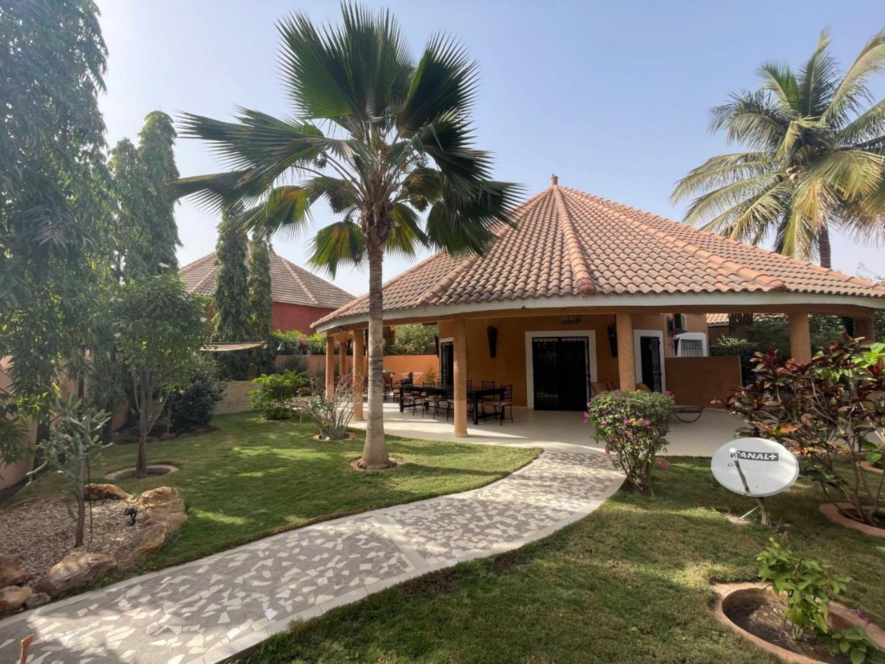 Agence Adjana Resort - Residence Du Port 3 Sali Tapé 외부 사진