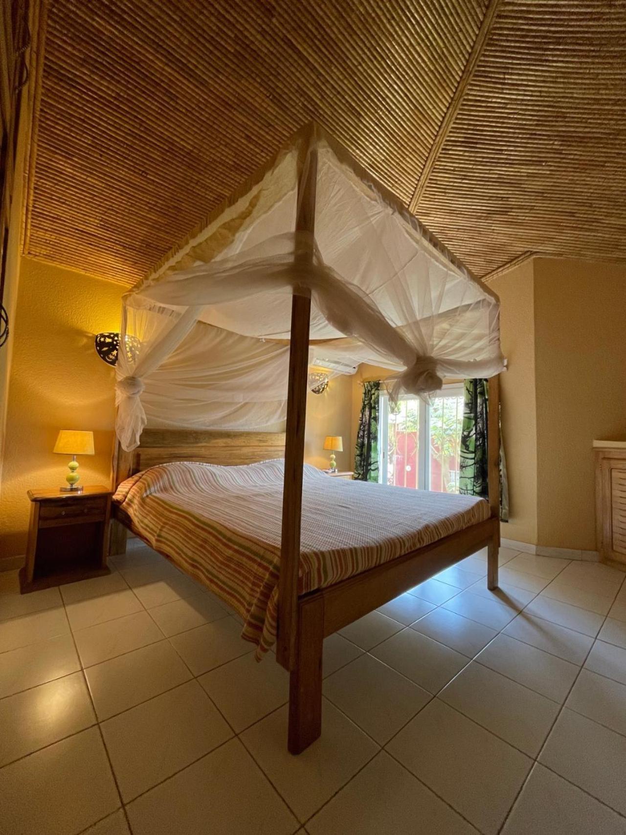 Agence Adjana Resort - Residence Du Port 3 Sali Tapé 객실 사진